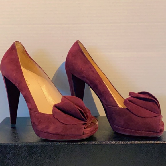 Prada runway heels - Picture 3 of 9